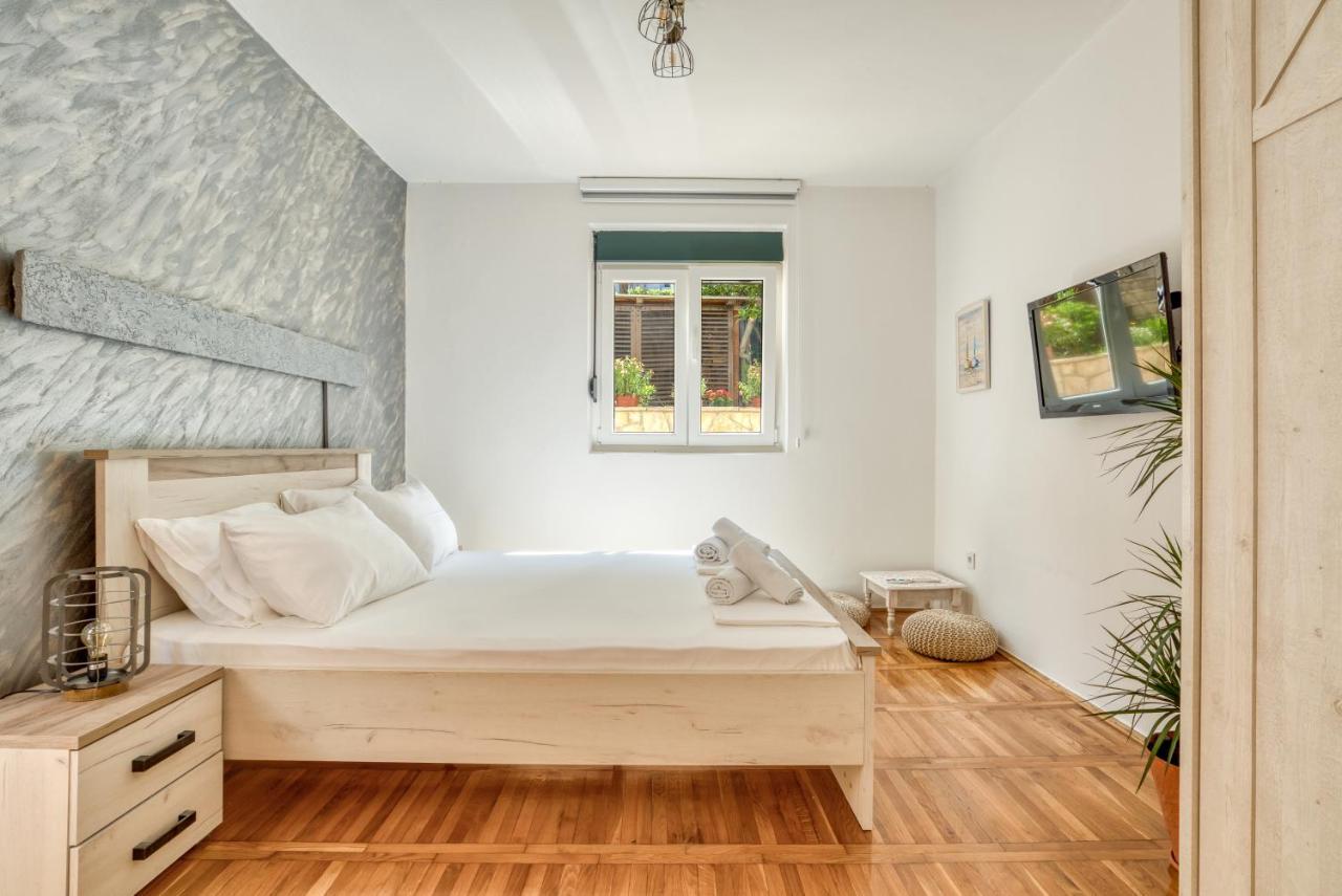 Boka Bay Paradise Apartments - Oasis Of Piece Kotor Exteriér fotografie